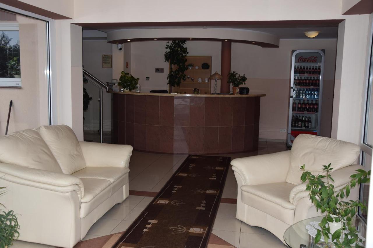 Inter-Bar-Motel Nowe Marzy Exterior foto